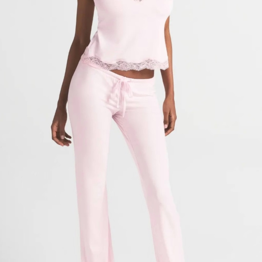 SKIMS Lace-Trim Pajama Set in Light Pink